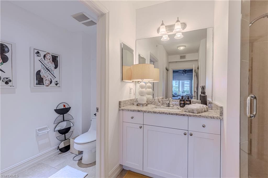 1100 Pine Ridge RD # 400, NAPLES FL 34108-11