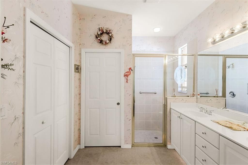 8339 Langshire WAY, FORT MYERS FL 33912-15