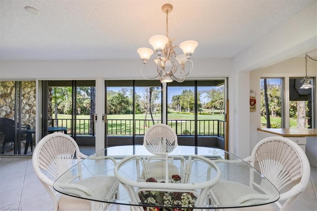102 Wilderness WAY # 244, NAPLES FL 34105-2