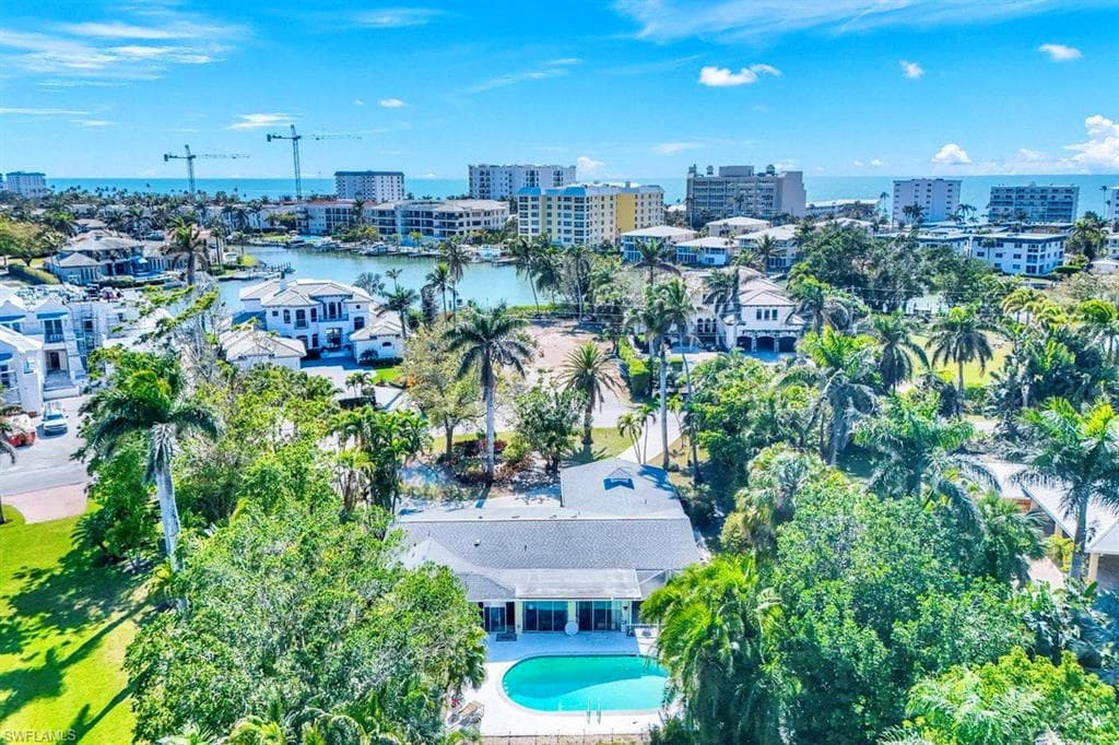289 Spring Line DR, NAPLES FL 34102-7
