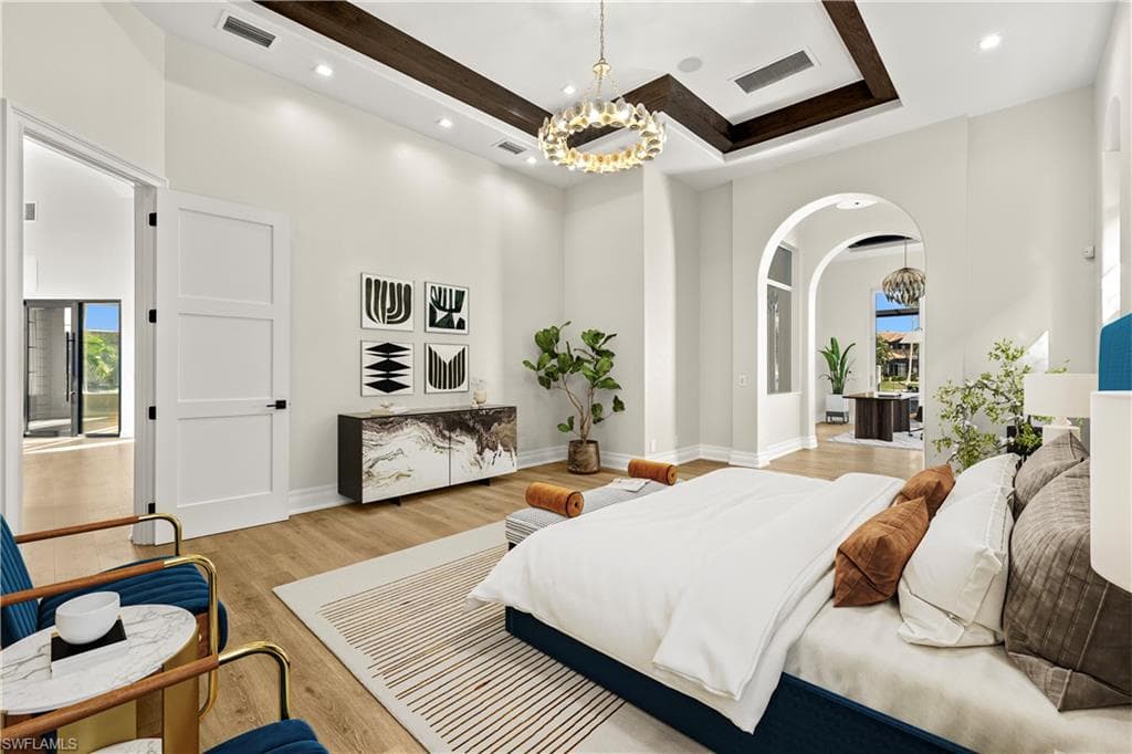 4831 Conover CT, FORT MYERS FL 33908-21