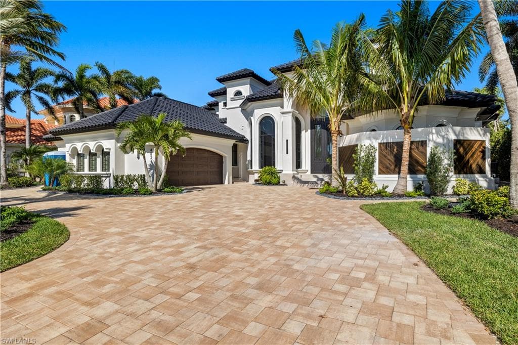 4831 Conover CT, FORT MYERS FL 33908-49