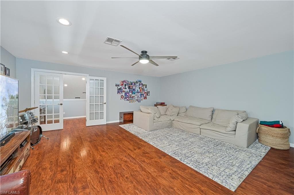 69 Burnt Pine DR, NAPLES FL 34119-31