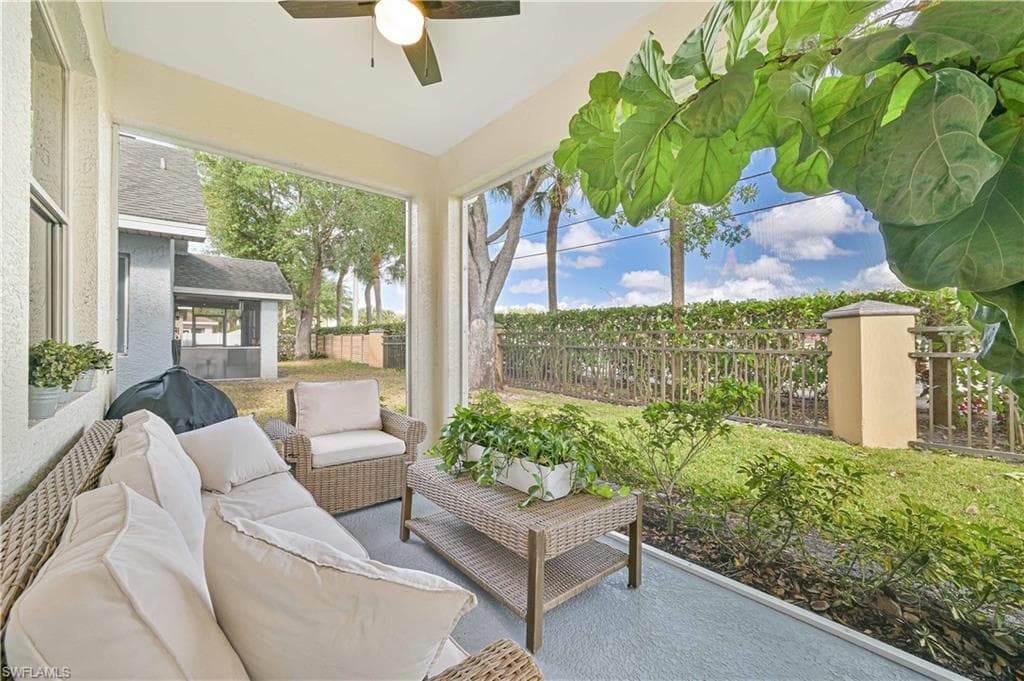 69 Burnt Pine DR, NAPLES FL 34119-40