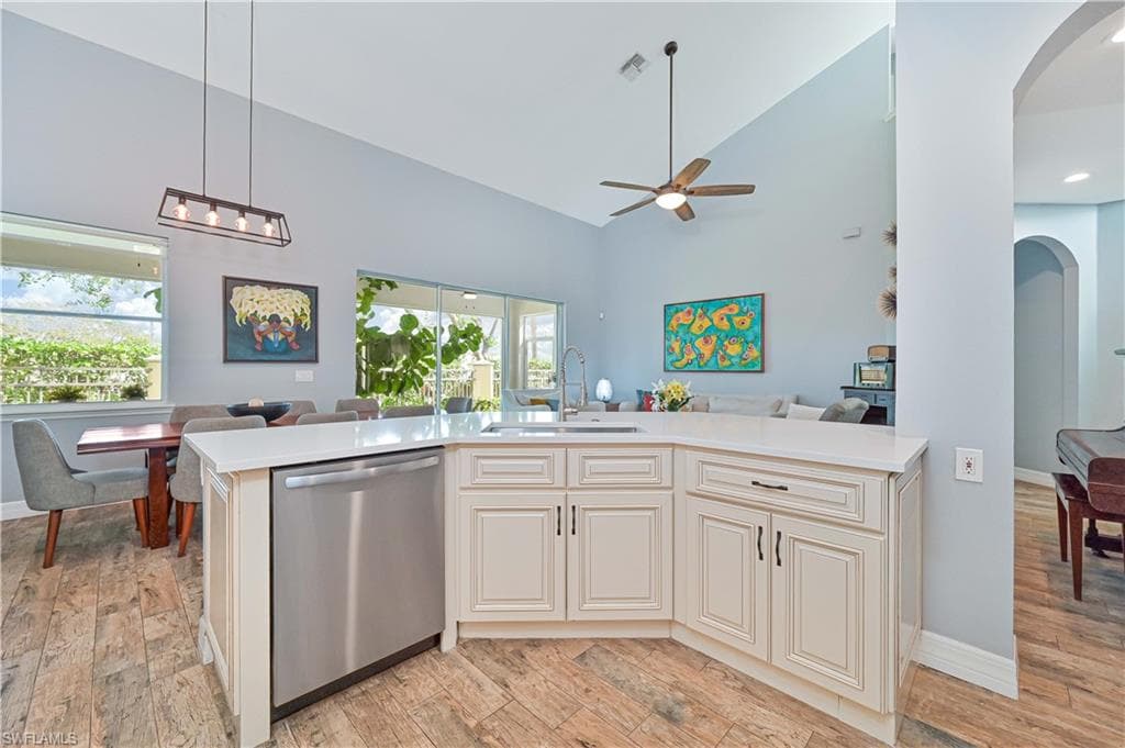 69 Burnt Pine DR, NAPLES FL 34119-18