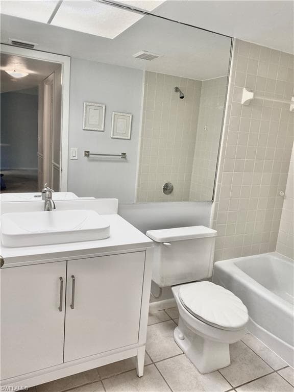 4955 Pepper CIR # 204, NAPLES FL 34113-12