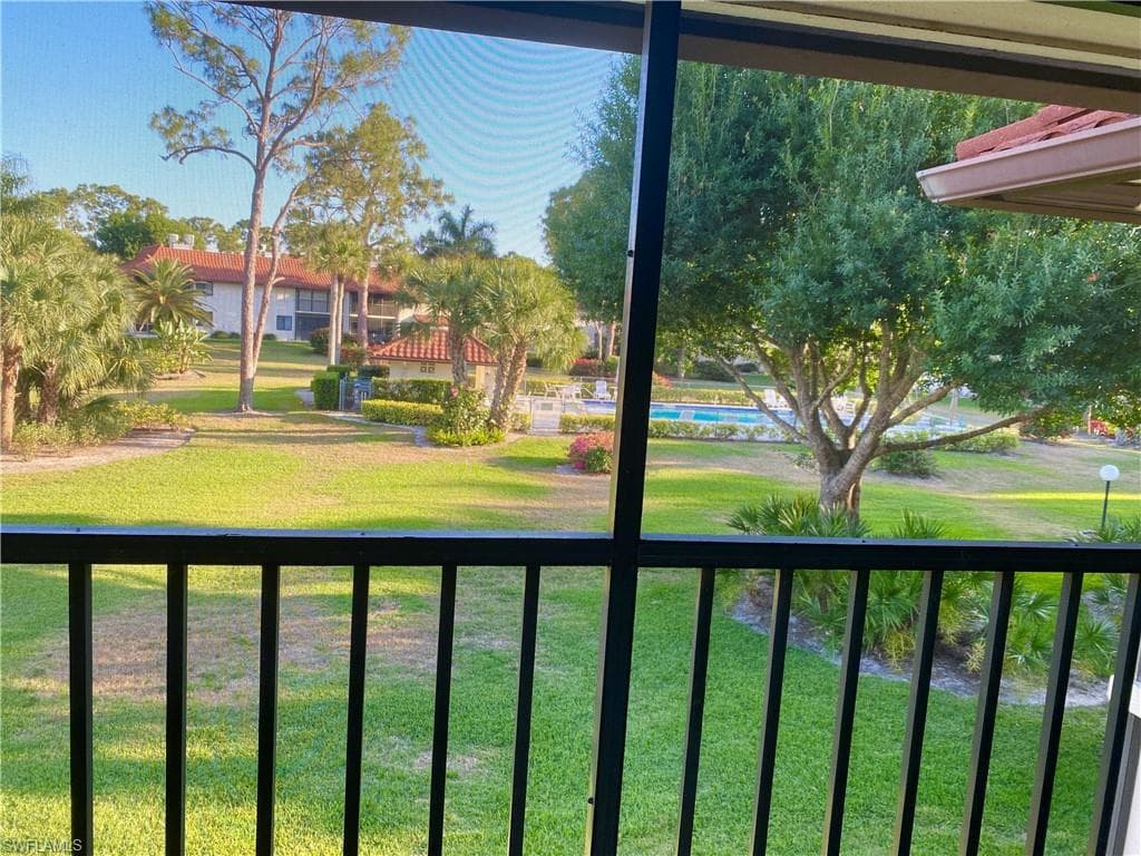 4955 Pepper CIR # 204, NAPLES FL 34113-15