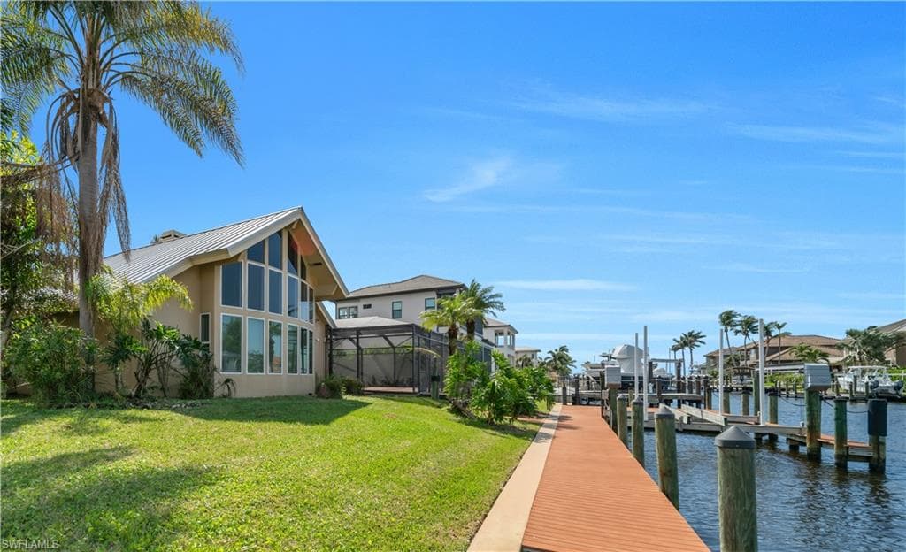 813 Cape View DR, FORT MYERS FL 33919-43