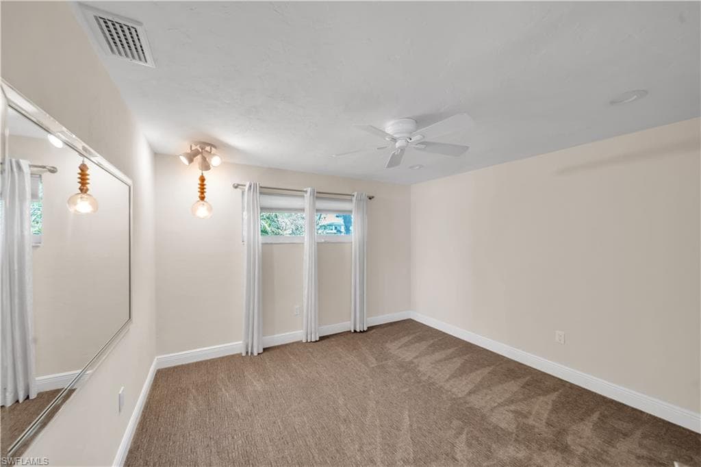 813 Cape View DR, FORT MYERS FL 33919-20