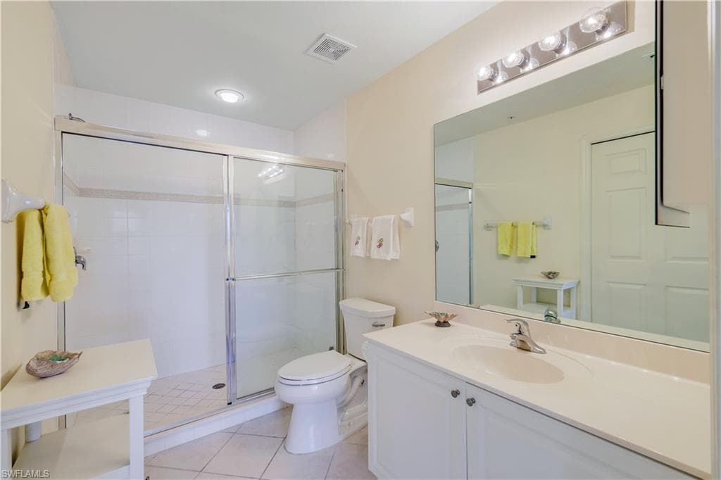 4430 Botanical Place CIR # 305, NAPLES FL 34112-13