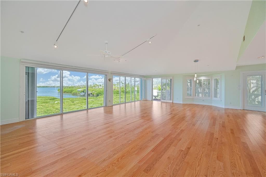 16653 Seagull Bay CT, BOKEELIA FL 33922-17