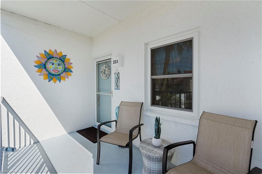 755 Village CIR # 203, VENICE FL 34292-2