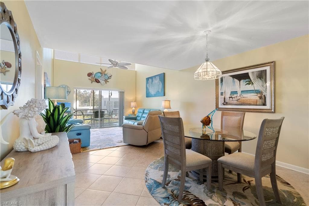 755 Village CIR # 203, VENICE FL 34292-4