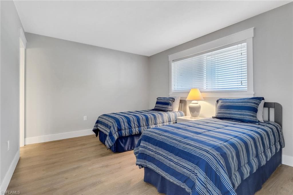 309 Goodlette-Frank RD S # A305, NAPLES FL 34102-6