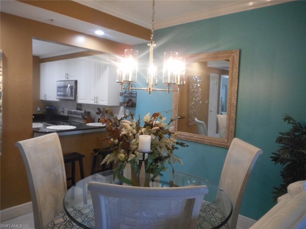 2080 W 1st ST # 304, FORT MYERS FL 33901-2