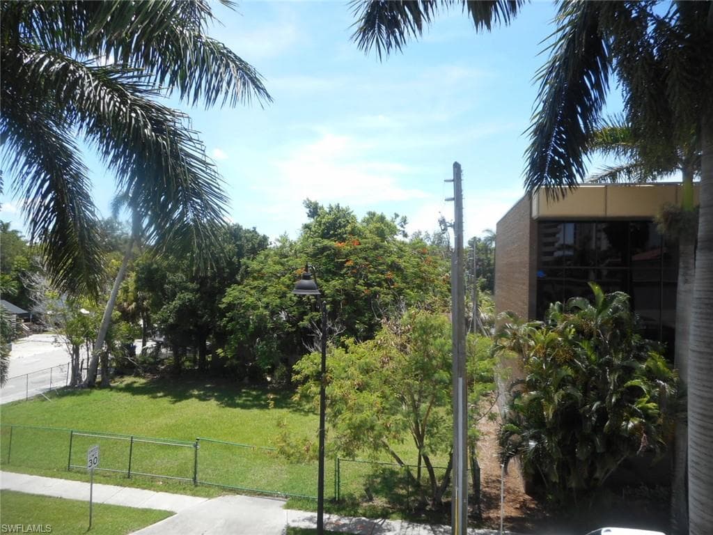 2080 W 1st ST # 304, FORT MYERS FL 33901-7