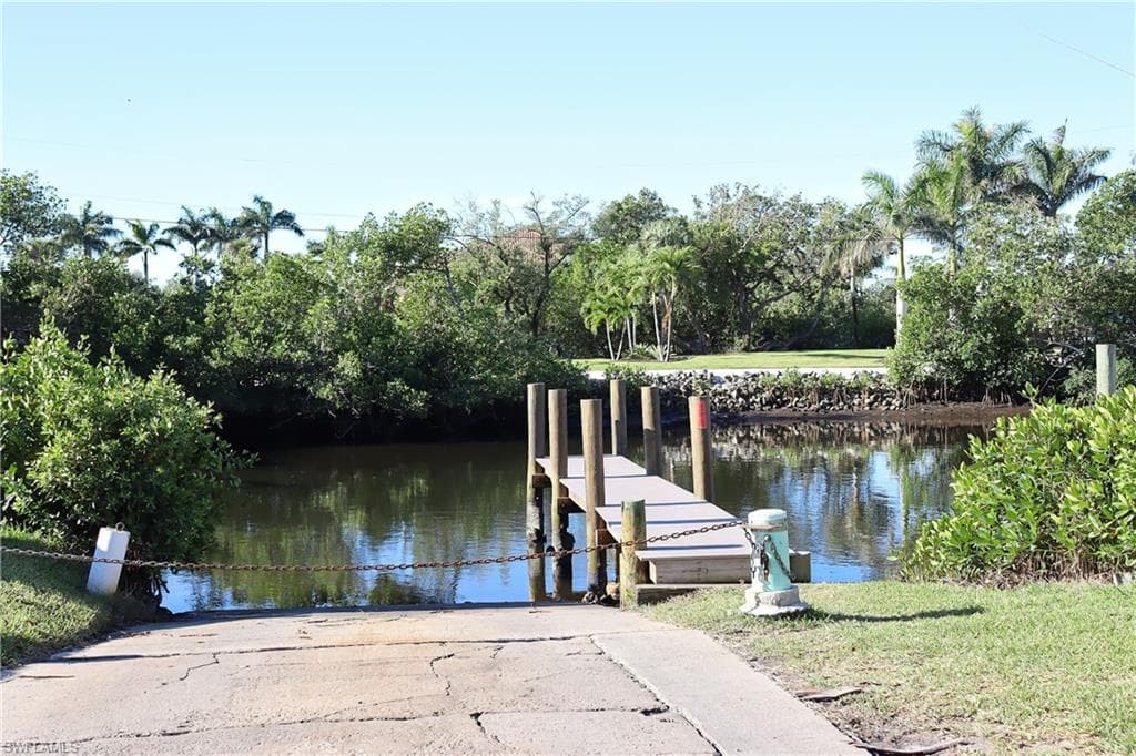 4937 Royal Palm DR, ESTERO FL 33928-3