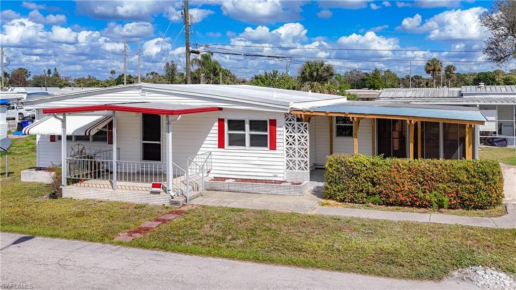 139 Gaslight AVE-37