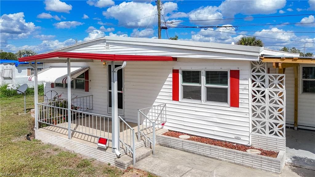 139 Gaslight AVE-38