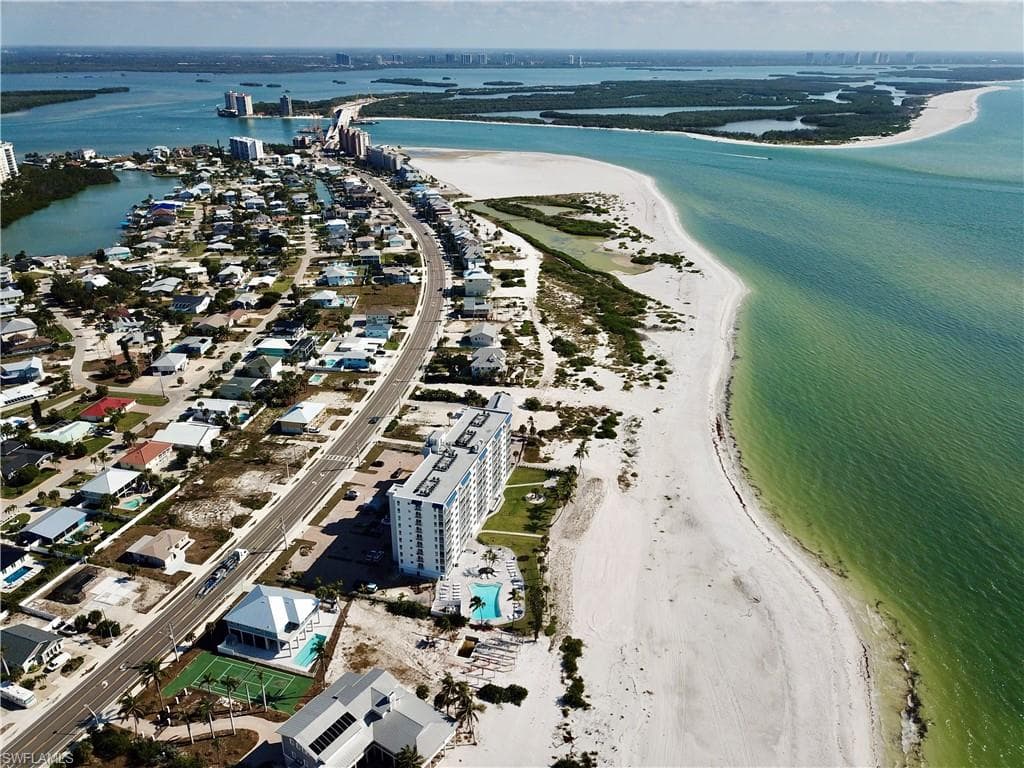 7902 Estero BLVD, FORT MYERS BEACH FL 33931-13