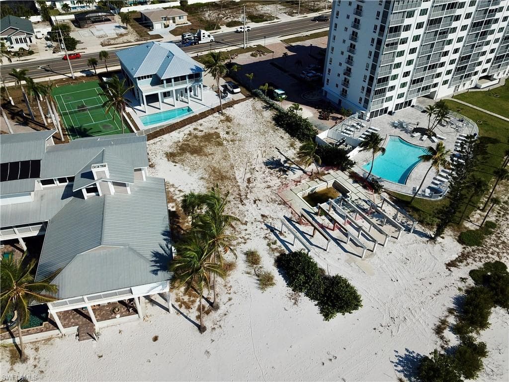 7902 Estero BLVD, FORT MYERS BEACH FL 33931-7