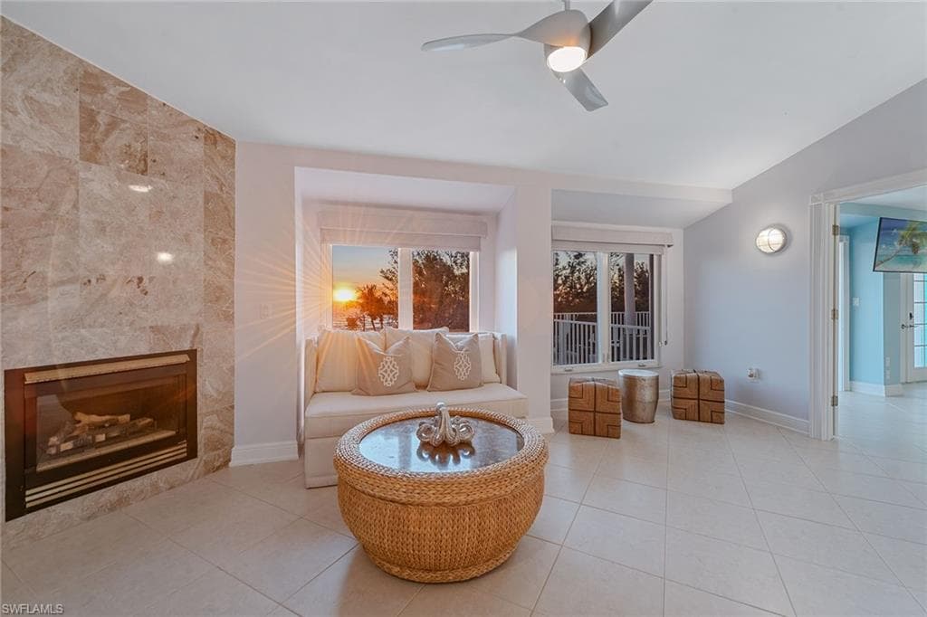 10455 Keewaydin-6