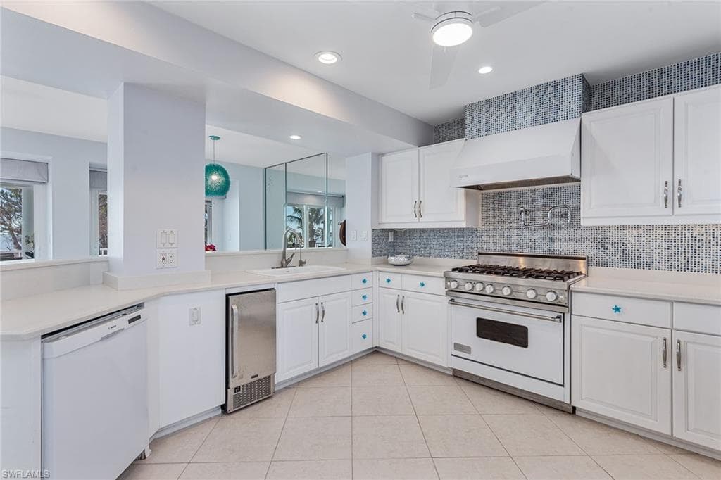 10455 Keewaydin-10