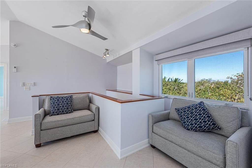 10455 Keewaydin-7
