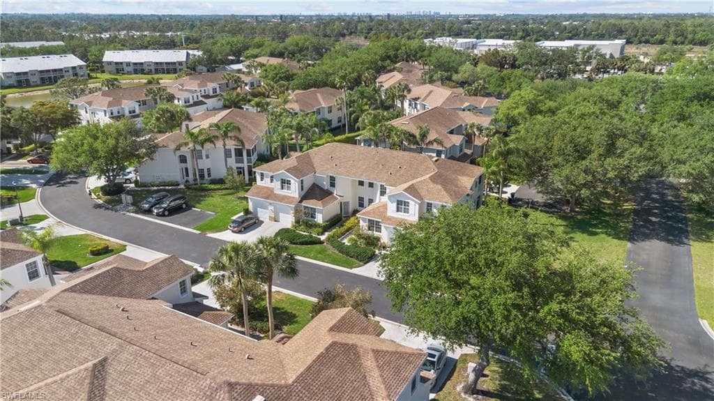 9601 Village View BLVD # 201, BONITA SPRINGS FL 34135-19