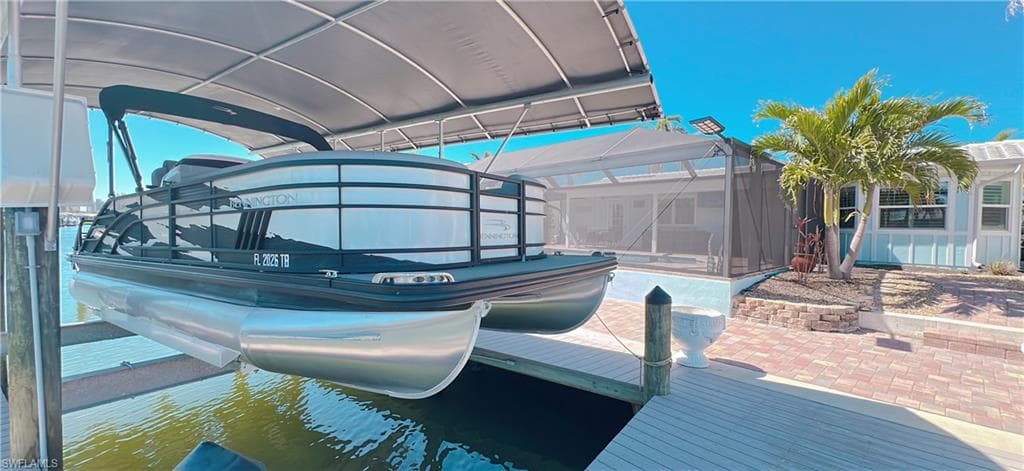 11 Palmview BLVD, FORT MYERS BEACH FL 33931-5