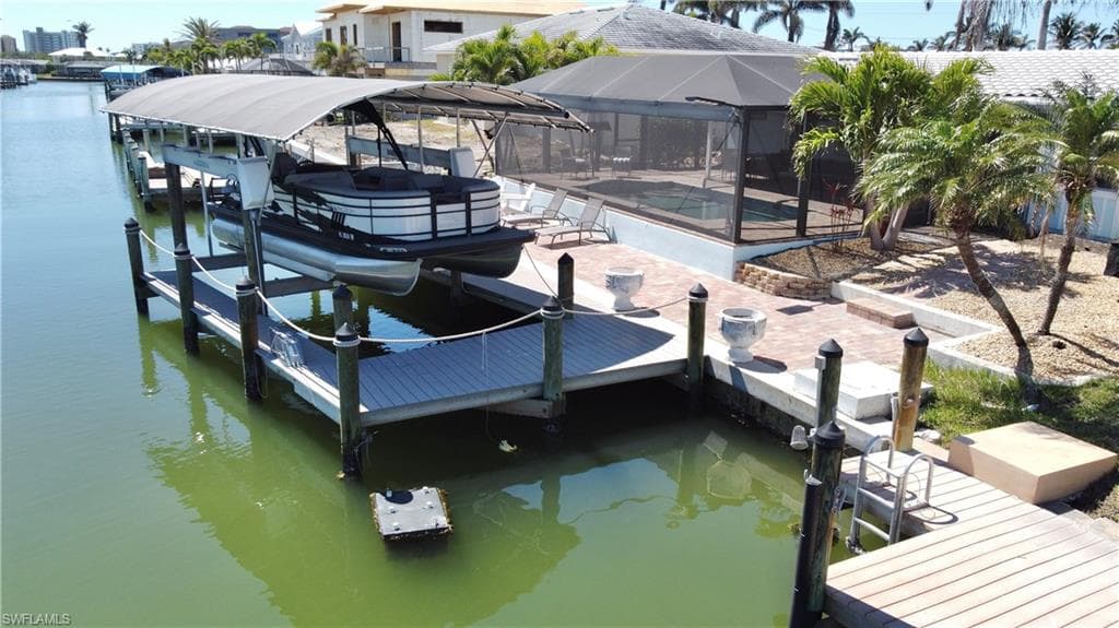 11 Palmview BLVD, FORT MYERS BEACH FL 33931-31