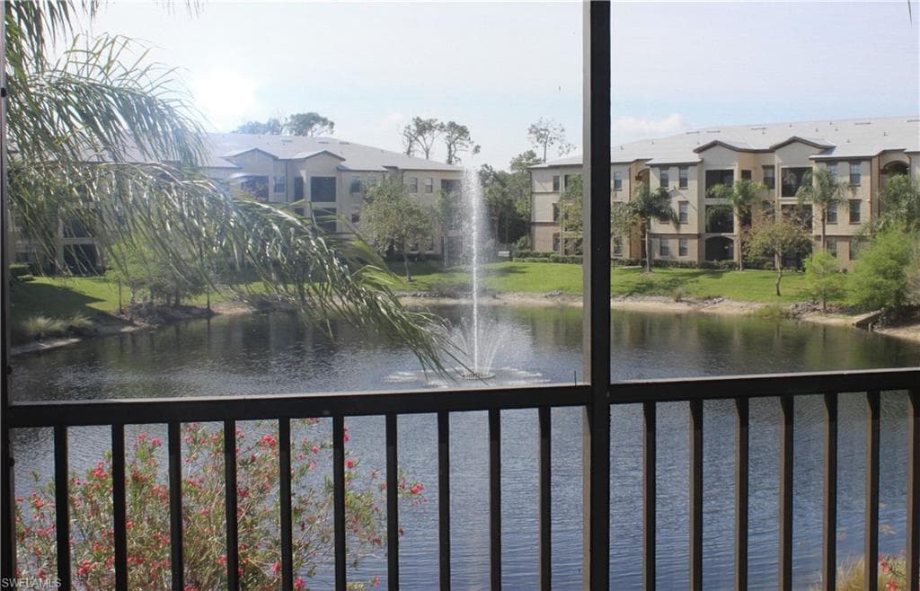 12940 Positano CIR # 204, NAPLES FL 34105-20