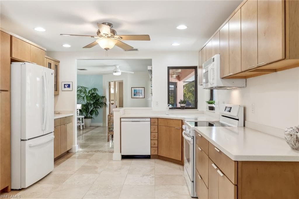 6024 Perthshire LN, FORT MYERS FL 33908-6