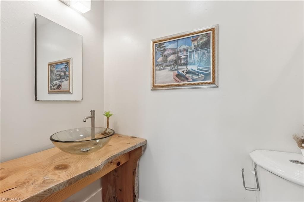 6024 Perthshire LN, FORT MYERS FL 33908-9