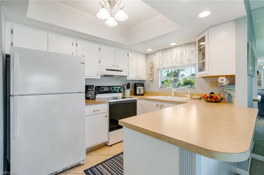 1549 Sandpiper ST # 34, NAPLES FL 34102-8