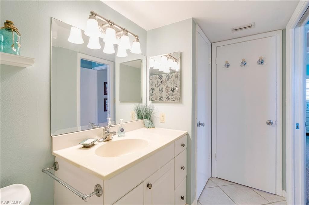 1549 Sandpiper ST # 34, NAPLES FL 34102-14