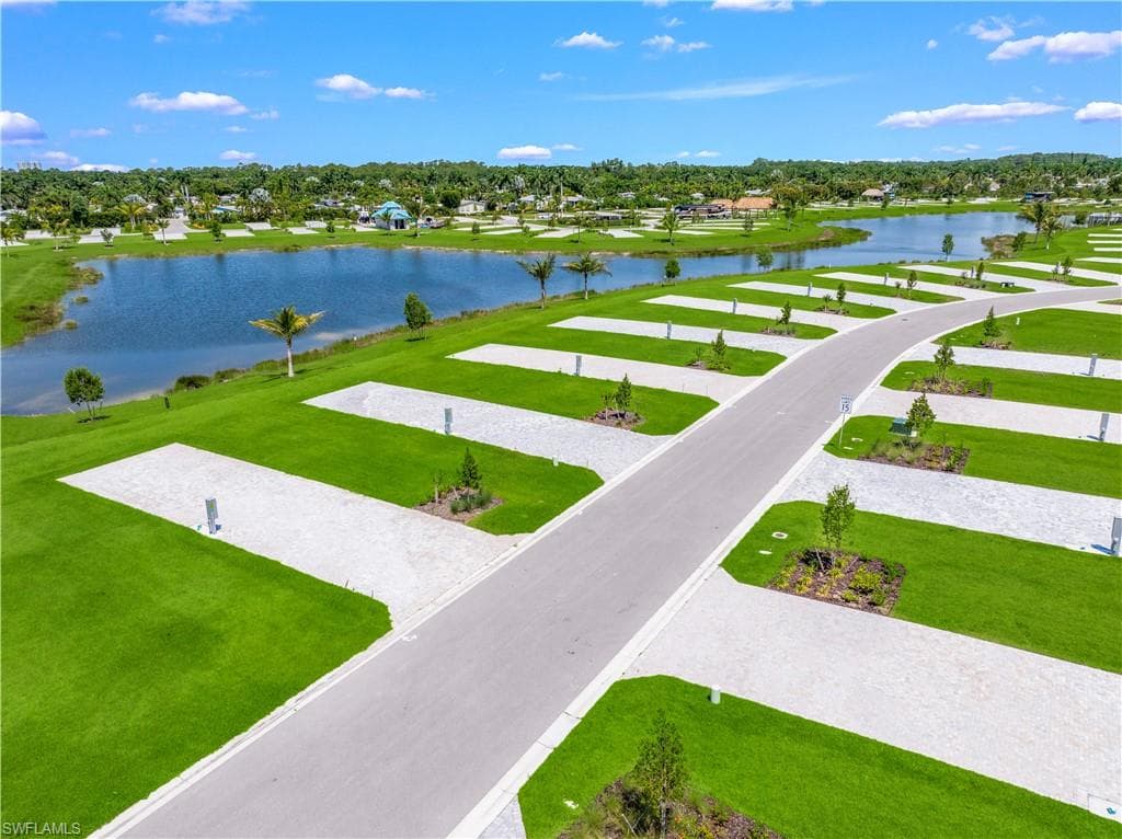 5531 Laguna Caribe CIR, FORT MYERS FL 33905-22