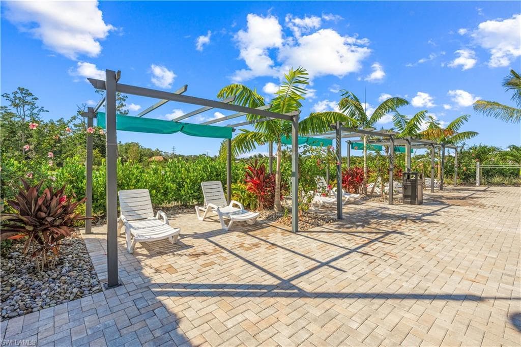 5531 Laguna Caribe CIR, FORT MYERS FL 33905-6