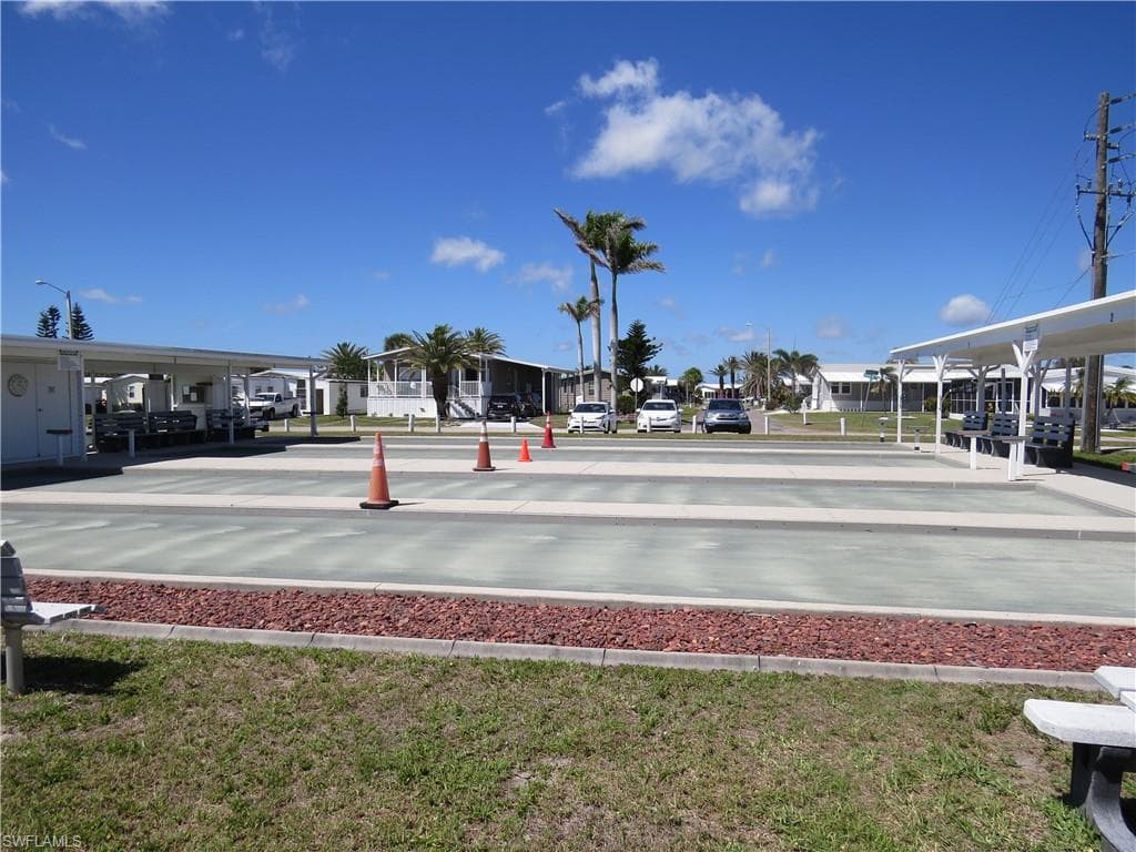 705 Blackburn BLVD, NORTH PORT FL 34287-35