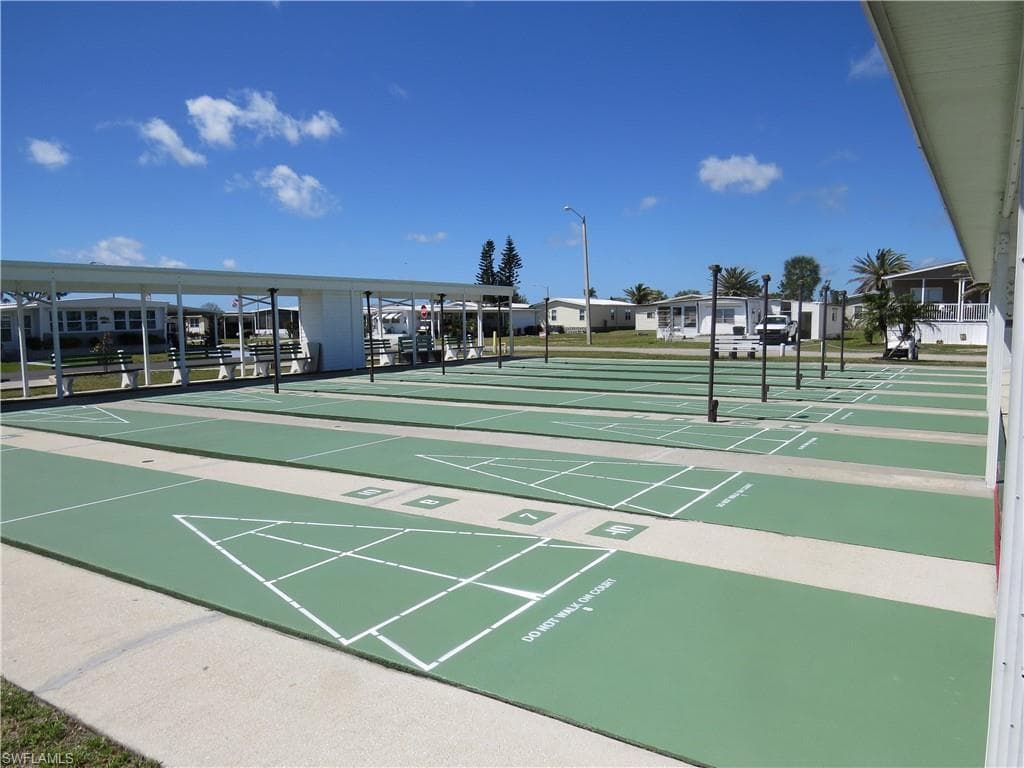 705 Blackburn BLVD, NORTH PORT FL 34287-34