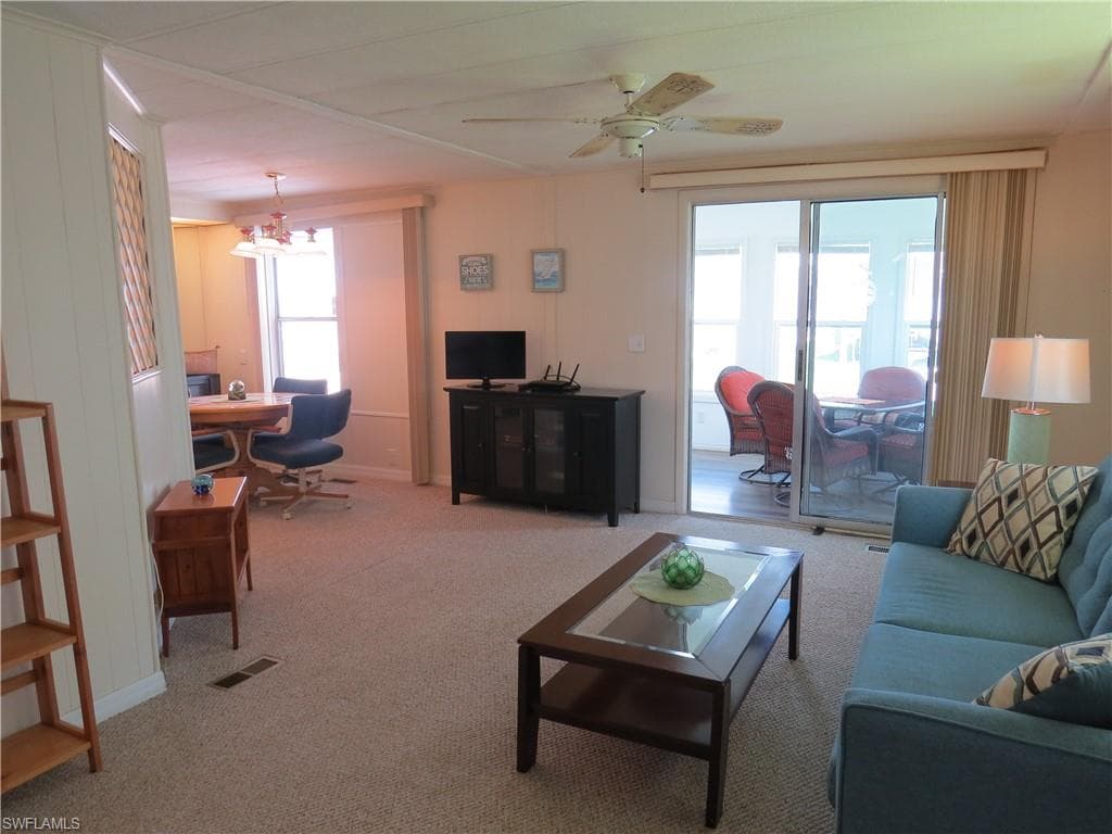 705 Blackburn BLVD, NORTH PORT FL 34287-7