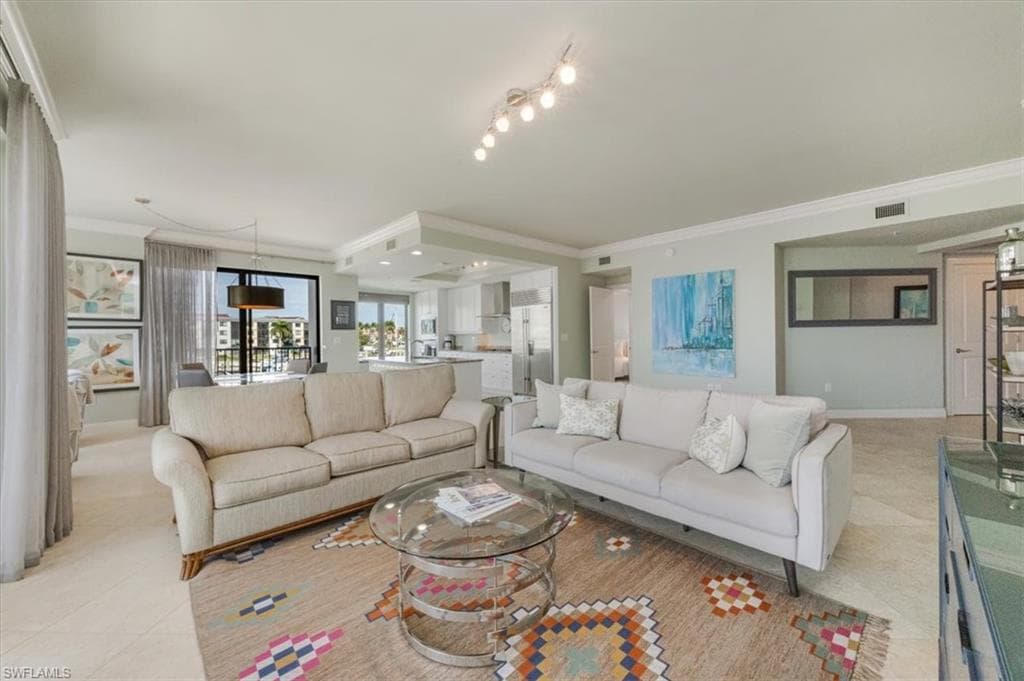 1490 5th AVE S # 200B, NAPLES FL 34102-6