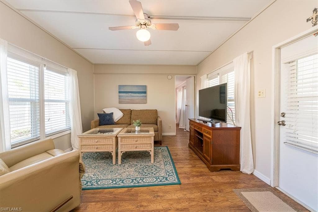 3852 Cardinal CIR, BONITA SPRINGS FL 34134-7