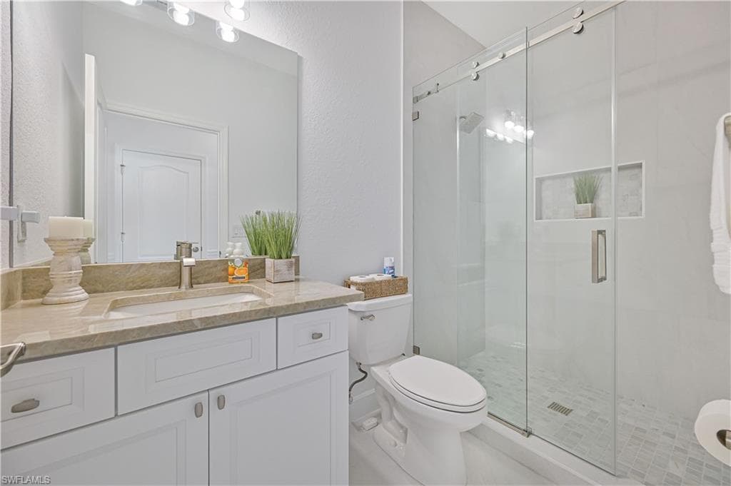 15550 Pascolo LN, FORT MYERS FL 33908-26