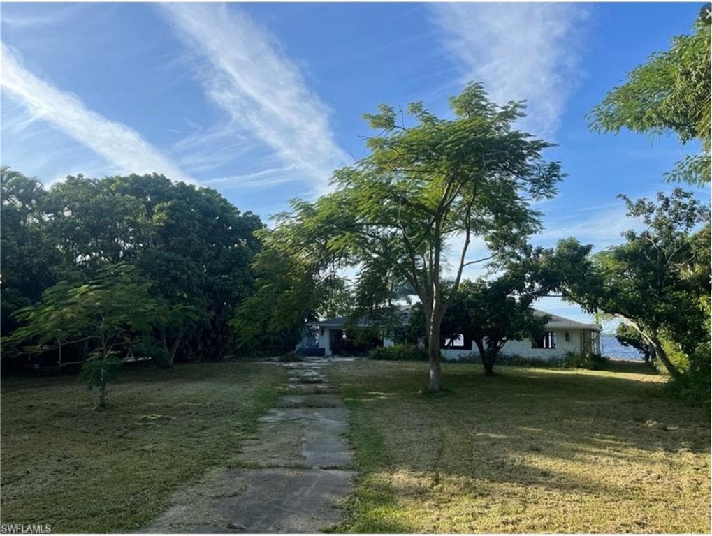 4449 E Riverside DR, FORT MYERS FL 33905-1