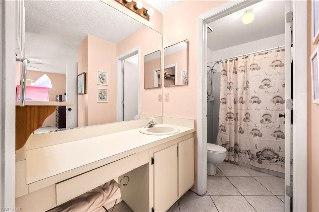 8101 S Woods CIR # 1, FORT MYERS FL 33919-9
