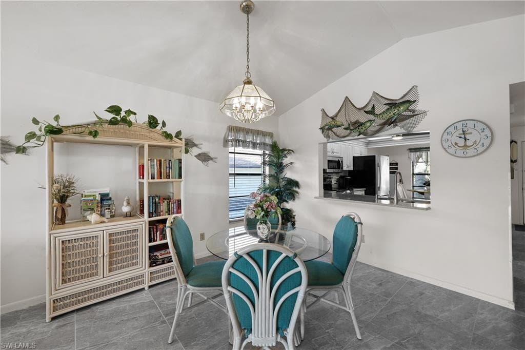 500 Misty Pines CIR # 206, NAPLES FL 34105-6