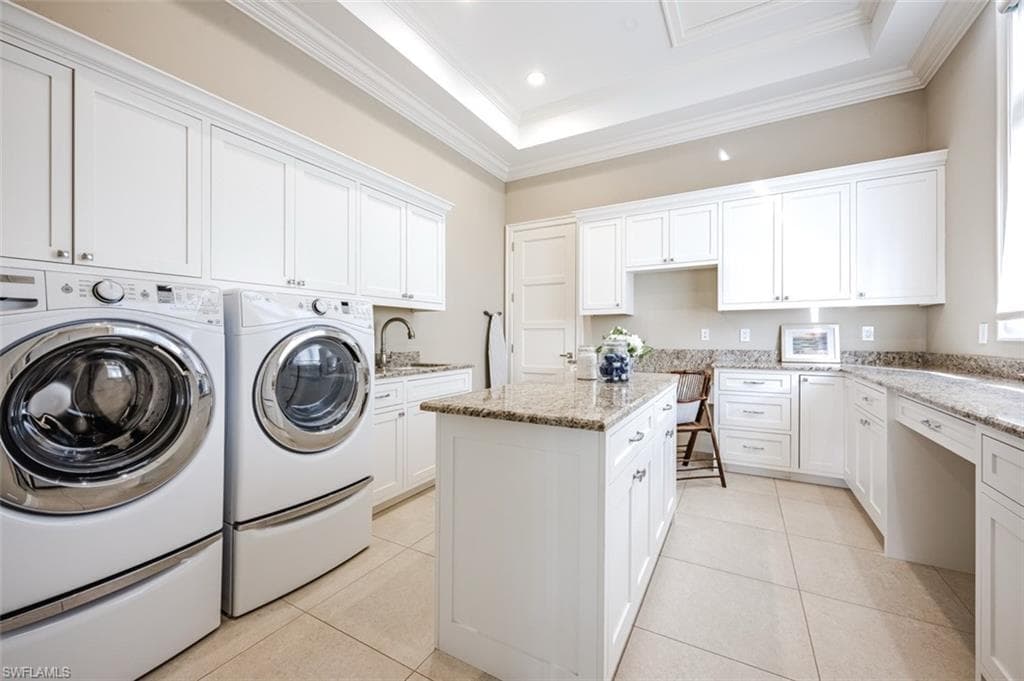 1266 COBIA CT, NAPLES FL 34102-30