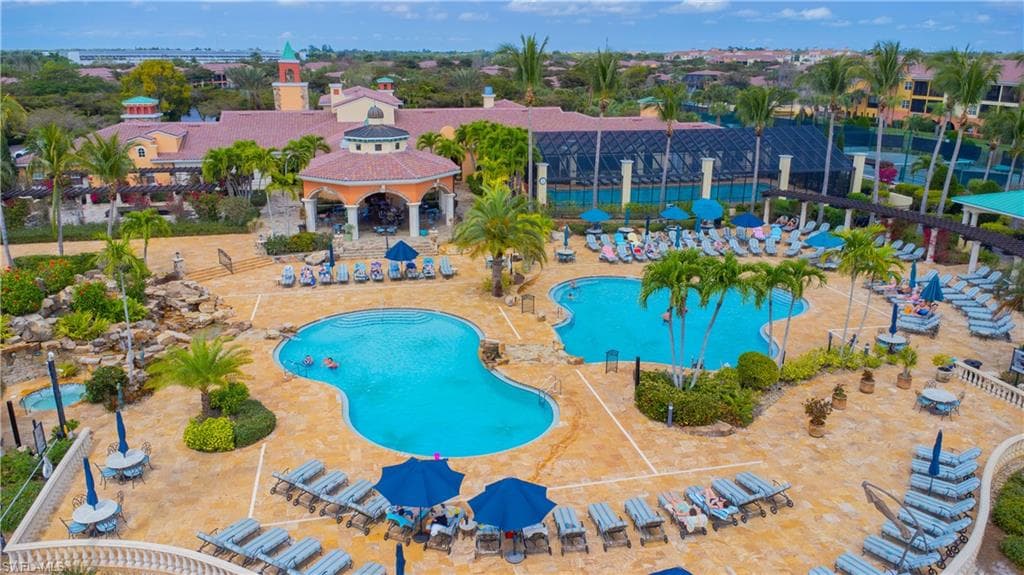 8641 Piazza Del Lago CIR # 203, ESTERO FL 33928-1