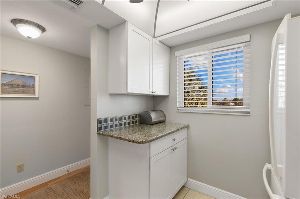 1024 Manatee RD # C303, NAPLES FL 34114-11